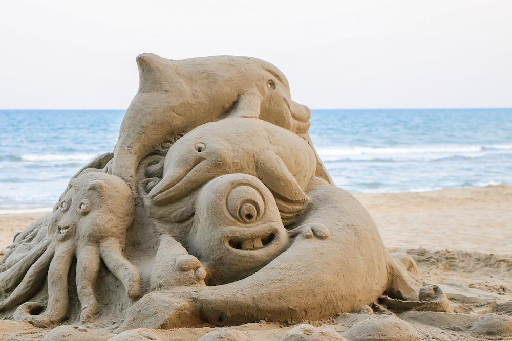 sand sculpture 